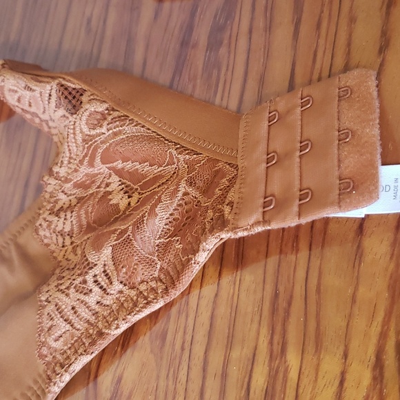 NWT Auden Lightly Lined Balconette Coverage Underwire Pink Bra Size 42 DDD. - Picture 10 of 14